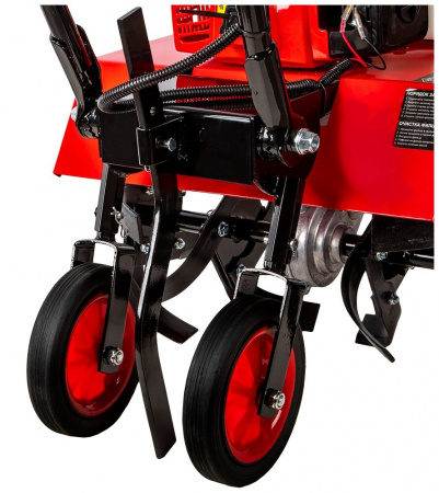 Культиватор бензиновый DDE Гном (792-032) 3.8 л.с.